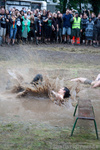 5022 Crowd, Mud-Bath