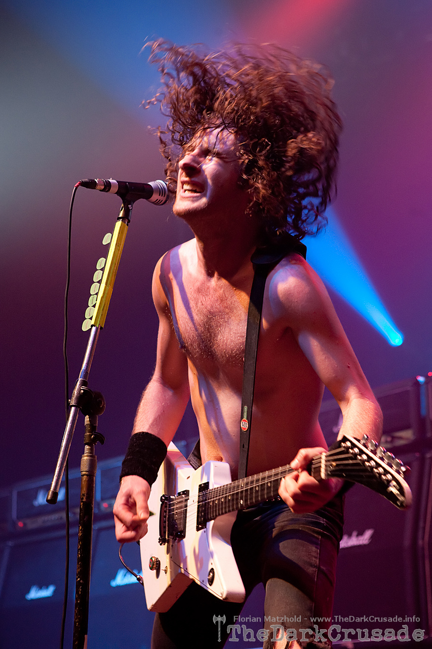 035 Airbourne