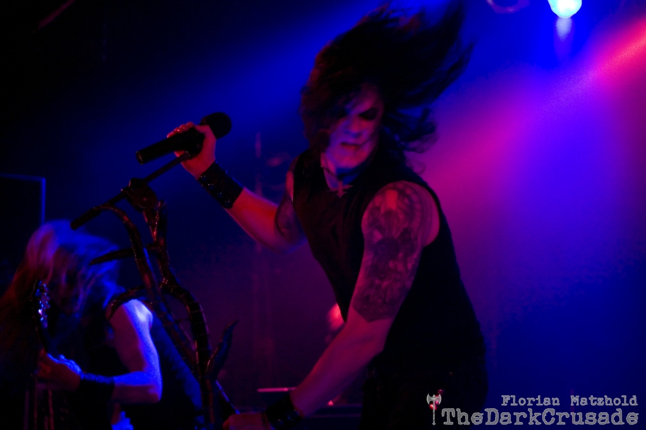 025_Satyricon