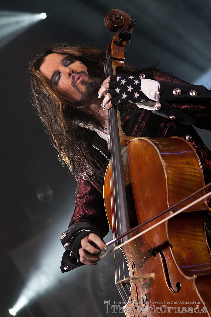 041 Apocalyptica