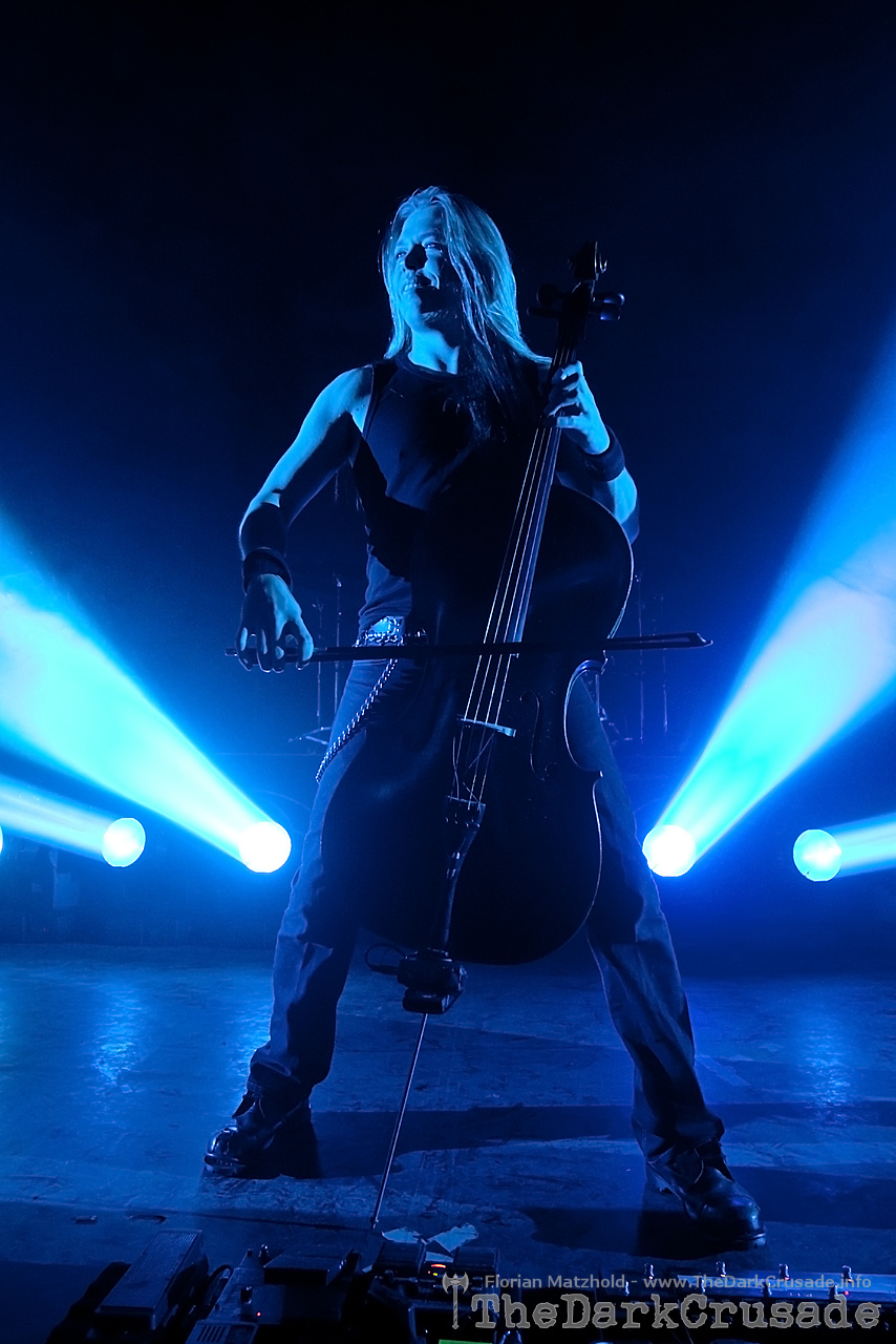 045 Apocalyptica