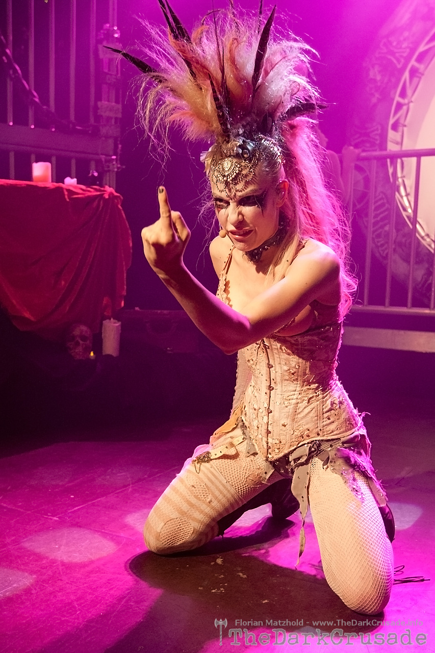 019 Emilie Autumn