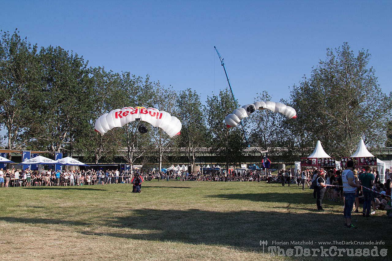 114 Red Bull Skydive