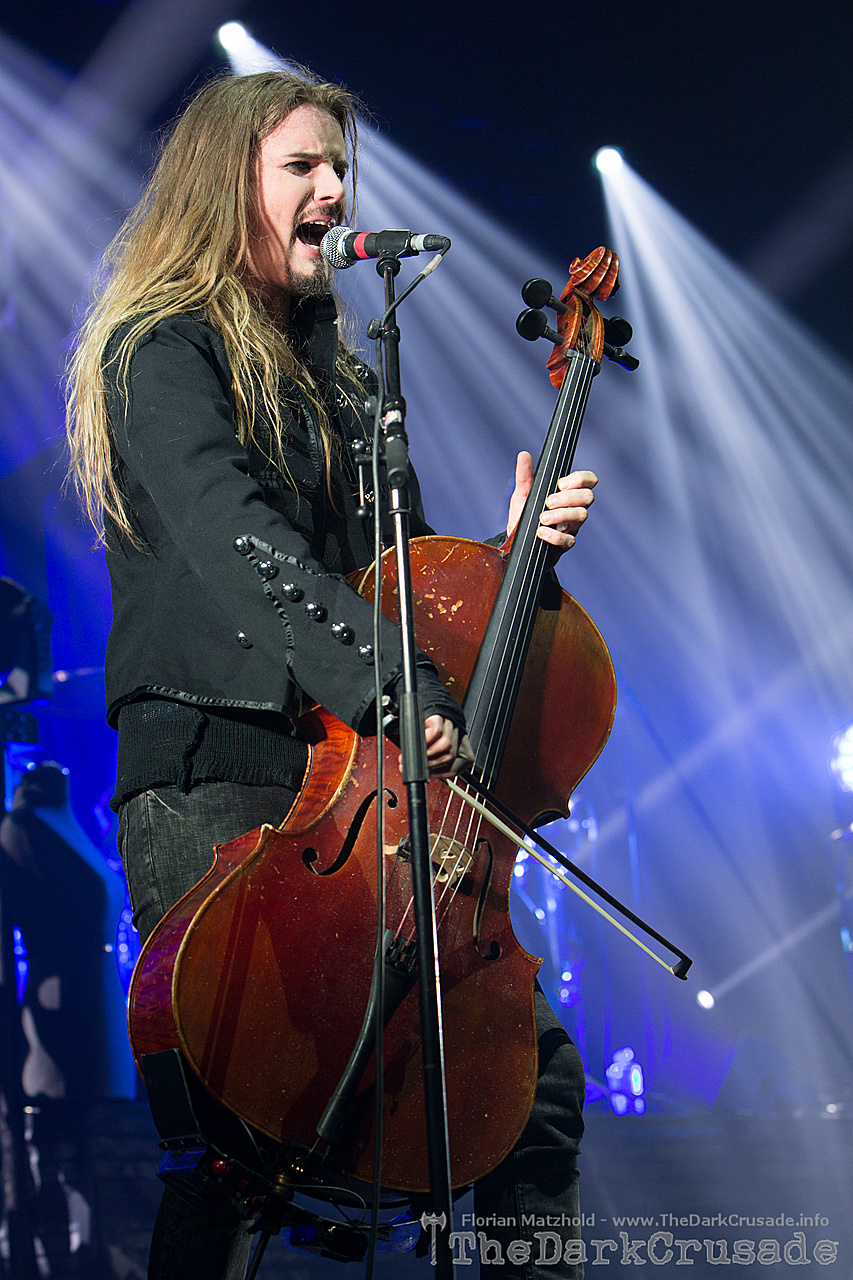 043 Apocalyptica