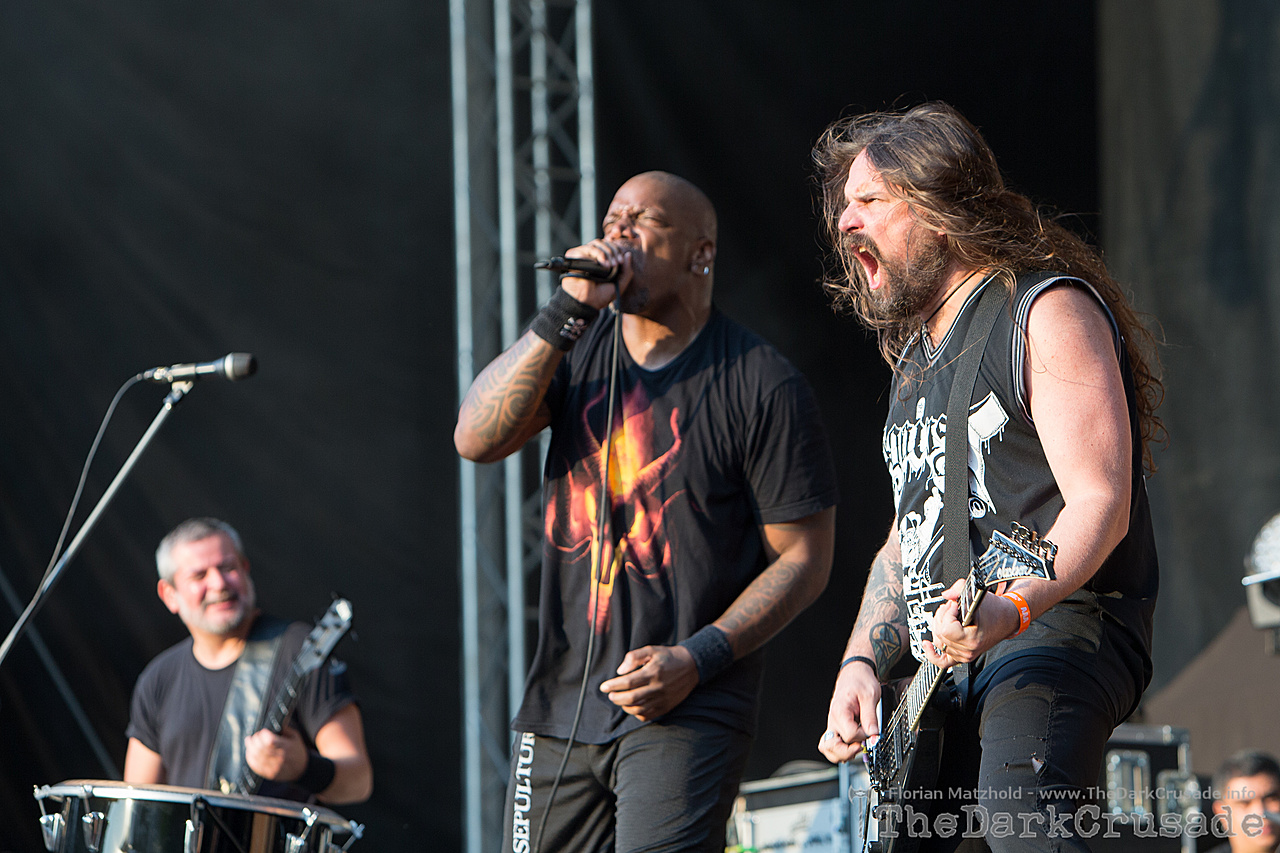 3004 Sepultura