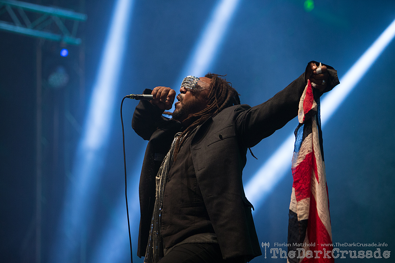 2052 Skindred