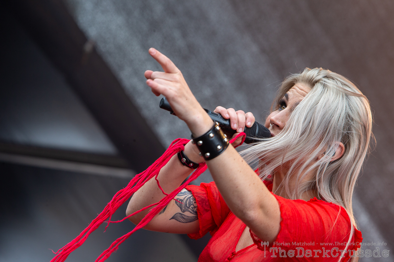 240 Delain