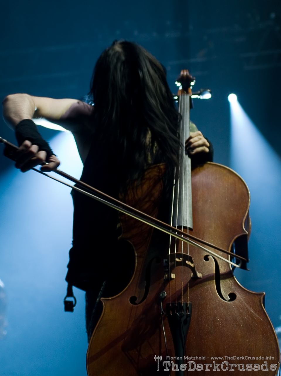 043 Apocalyptica