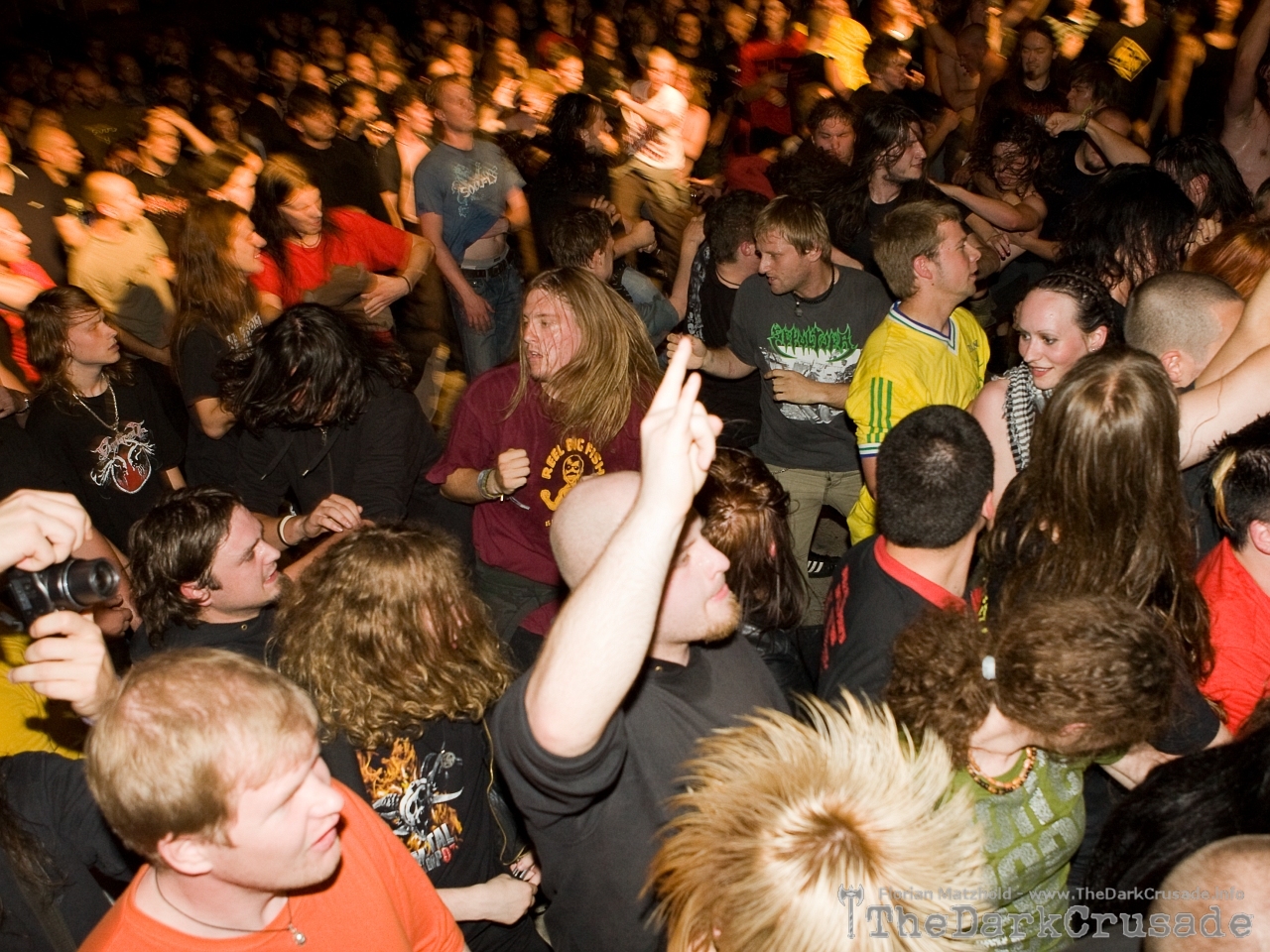 034 Crowd
